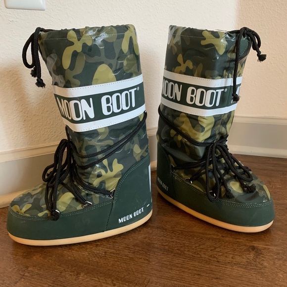 army moon boots